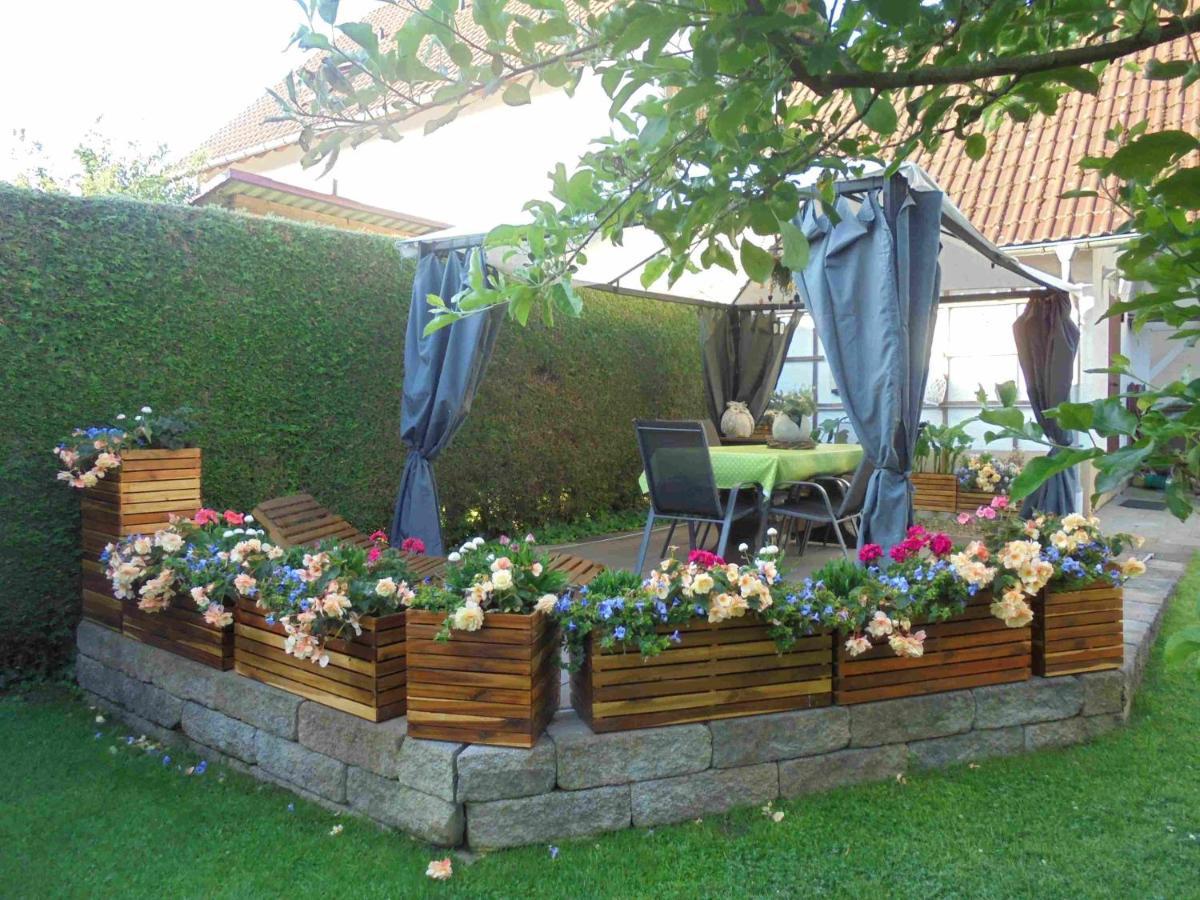 Ferienwohnung Im Barockwinkel Neuburg an der Kammel エクステリア 写真